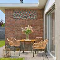 Bungalow With Garden at 5 Minutes From the Beach