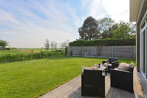 Bungalow With Garden at 5 Minutes From the Beach