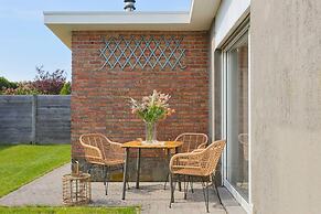 Bungalow With Garden at 5 Minutes From the Beach