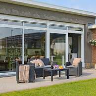 Bungalow With Garden at 5 Minutes From the Beach