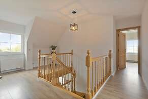 Family House With a Beautiful View in Damme