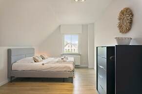 Family House With a Beautiful View in Damme