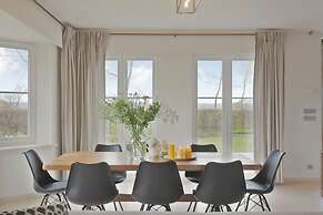 Family House With a Beautiful View in Damme