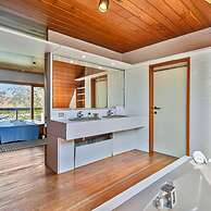 Modernist Design House With Garden Near the Beach
