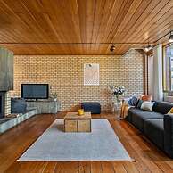 Modernist Design House With Garden Near the Beach