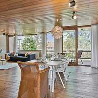 Modernist Design House With Garden Near the Beach