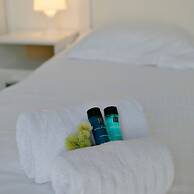 Mimi s House - Authentic Family Home by the Beach