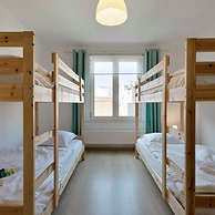 Mimi s House - Authentic Family Home by the Beach