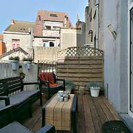 Mimi s House - Authentic Family Home by the Beach