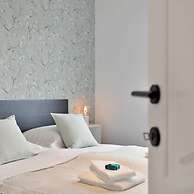 Spacious Bungalow With Garden Near the Beach sea