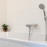 Lovely Apartment With Terrace and sea View