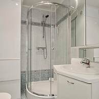 Charming Apartment Near the Beach