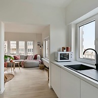 Stylishly Refurbished Apartment With sea View