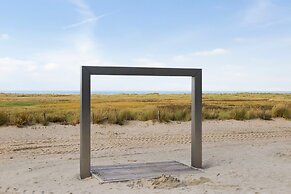 Lovely Apartment With Stunning Sea-view