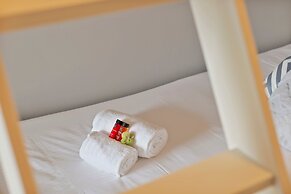 Lovely Apartment With Stunning Sea-view