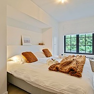 Renovated Apartment by the Beach in Knokke-heist