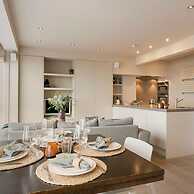 Unique Apartment With Sea-view Near the Center