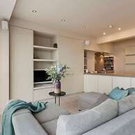 Unique Apartment With Sea-view Near the Center