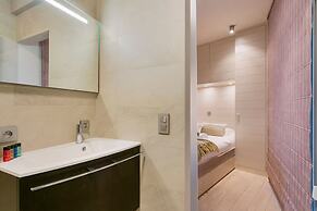 Unique Apartment With Sea-view Near the Center