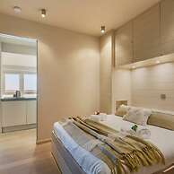 Unique Apartment With Sea-view Near the Center