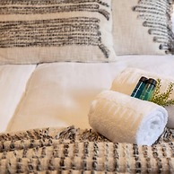 Stylish Duplex Apartment in a Renovated Town House