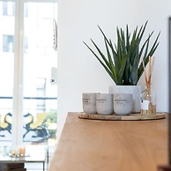 Stylish Duplex Apartment in a Renovated Town House