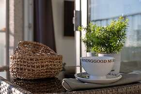 Modern Studio Near the sea and Beach