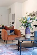 New Holiday Home With Parking Near the Beach