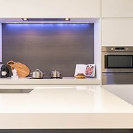 Modern Apartment at the Beach With Parking