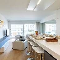 Modern Apartment at the Beach With Parking