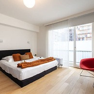 Modern Apartment at the Beach With Parking