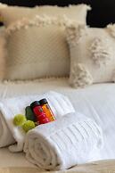 Modern Apartment at the Beach With Parking