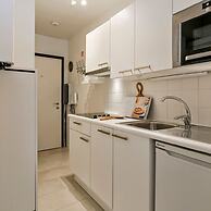 Modern yet Very Cosy and Sunny Flat