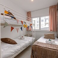 Lovely Sunny Flat Just Near the Beach and the sea