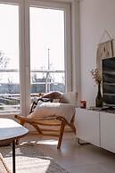 Lovely Sunny Flat Just Near the Beach and the sea