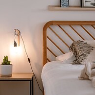 Lovely Sunny Flat Just Near the Beach and the sea