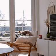 Lovely Sunny Flat Just Near the Beach and the sea