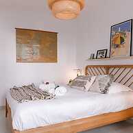 Lovely Sunny Flat Just Near the Beach and the sea