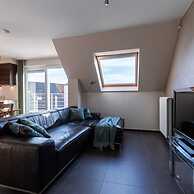 Superb Duplex Within Walking Distance of the sea