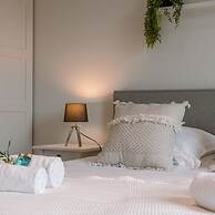 Modern Apartment in a new Residence Near the sea