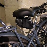 Comfy 1-bedroom Apartment With Side Seaview