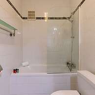 Beautiful and Spacious Studio With Side Seaview