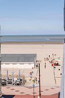 Sunny Apartment in Knokke-heist With big Terrace