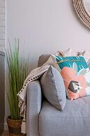 Stunning Studio With Sea-view on top Location