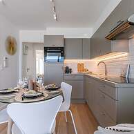 Stunning Studio With Sea-view on top Location