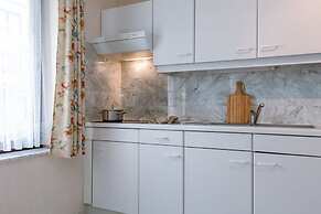 Cosy Apartment at Walking Distance From the Beach