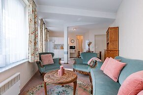 Cosy Apartment at Walking Distance From the Beach