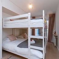 Luxuriuous Family Apartment With Beach View