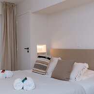 Luxuriuous Family Apartment With Beach View