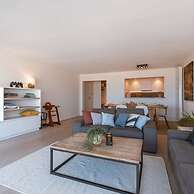 Luxuriuous Family Apartment With Beach View